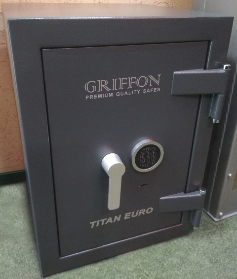 GRIFFON CLE.II.68.KE VAROS GRIFFON CLE.II.68.KE VAROS